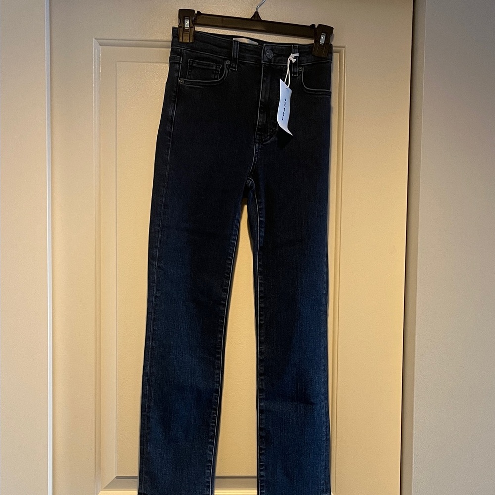 FRAME DENIM. “The pencil crop” in medium blue wash. Size 24. NWT